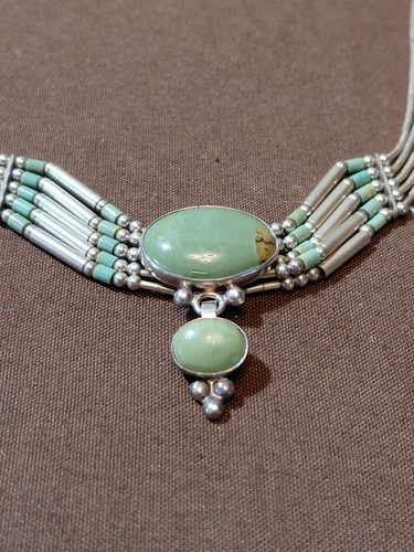 Collana con ciondolo - , qt